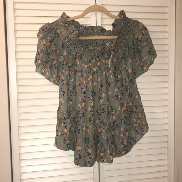 π₯Arabella green new romantic flo top.π₯ - Picture 8 of 8